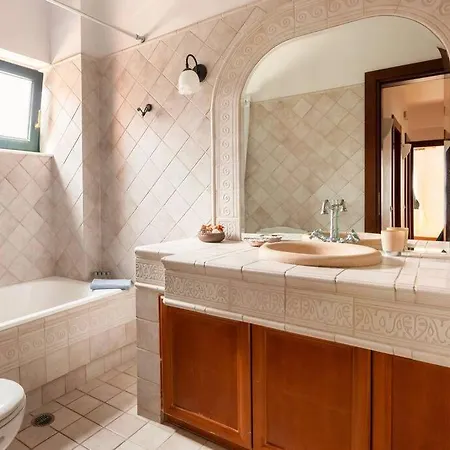 Villa Luxury In With Private Pool